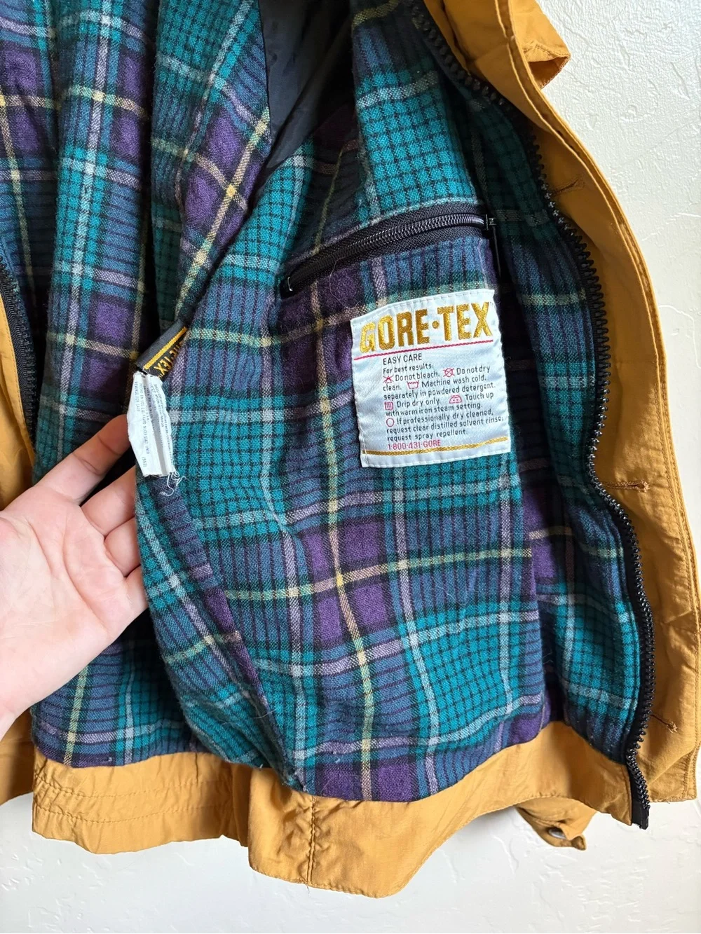 Vintage Woolrich Gore Tex Wool Lined Bomber Jacket Coat Mustard Tan Brown M